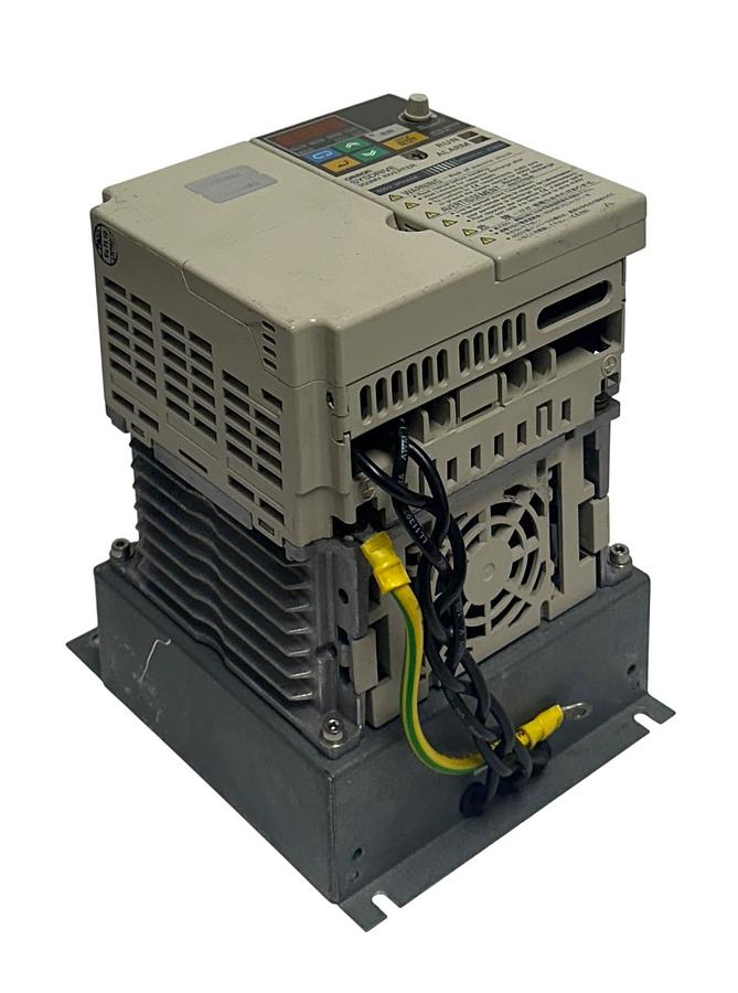 Used OMRON 3G3MV-A4040 / 3G3MVA4040 SYSDRIVE INVERTER W/ 3G3MV-PFI3020-D FILTER USNP