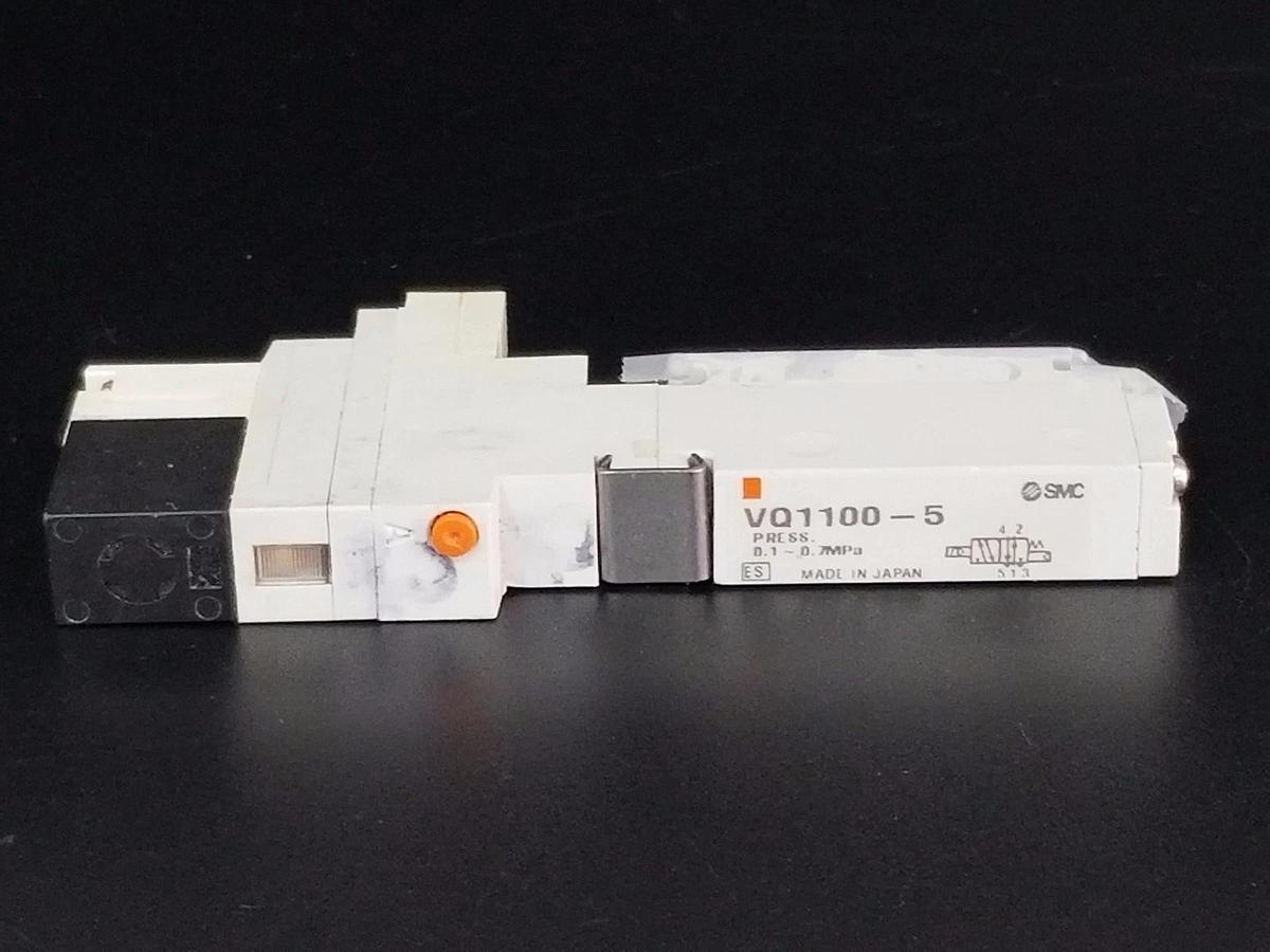 Used SMC VQ1100-5 SOLENOID VALVE VQ11005, 0.1~0.7MPa, DC 24V, 1W