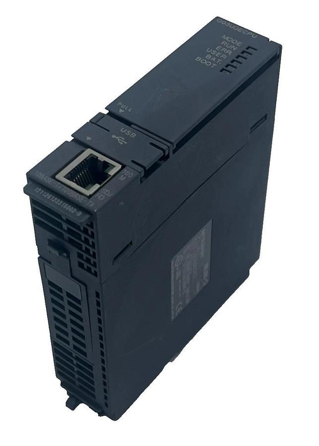 Mitsubishi Q03UDECPU Universal PLC CPU + Q2MEM-2MBS 2MB SRAM Memory Card NSNP