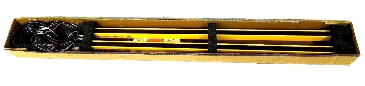 OMRON STI MS4800S-30-1240-30X-30R MS4800 LIGHT CURTAINS 70230-2508 w/CABLES NSMP