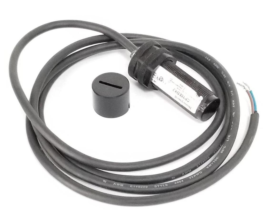Used HONEYWELL CP18EDX2 PHOTOELECTRIC SENSOR 10-30VDC