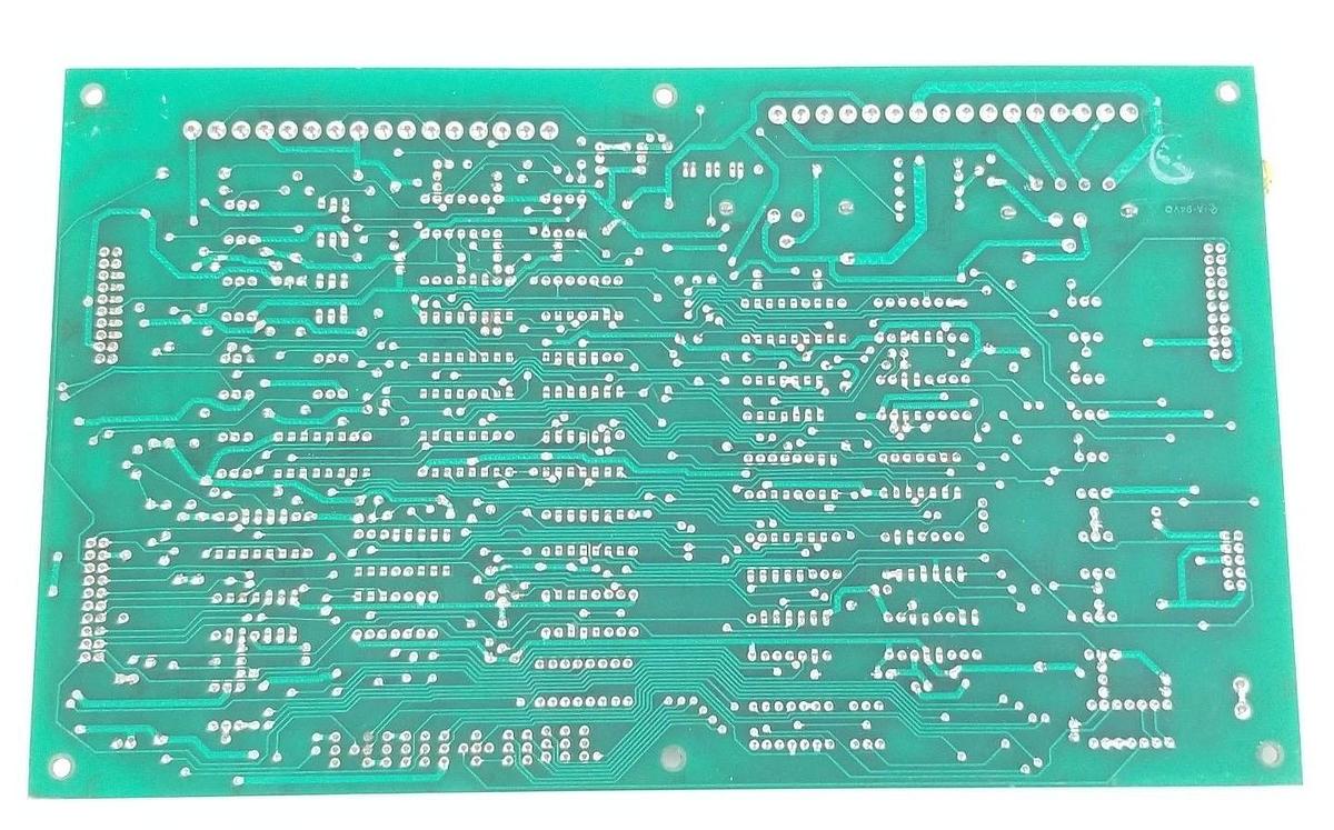 Used LOGE 326-00-268 BOARD 32600268 REV. C