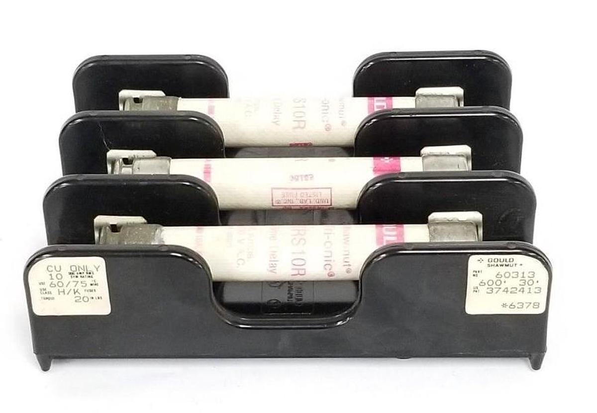 Used GOULD SHAWMUT 60313 FUSE BLOCK 600V, 30A, 3P W/ (3) TRS10R FUSES 10A, 600V