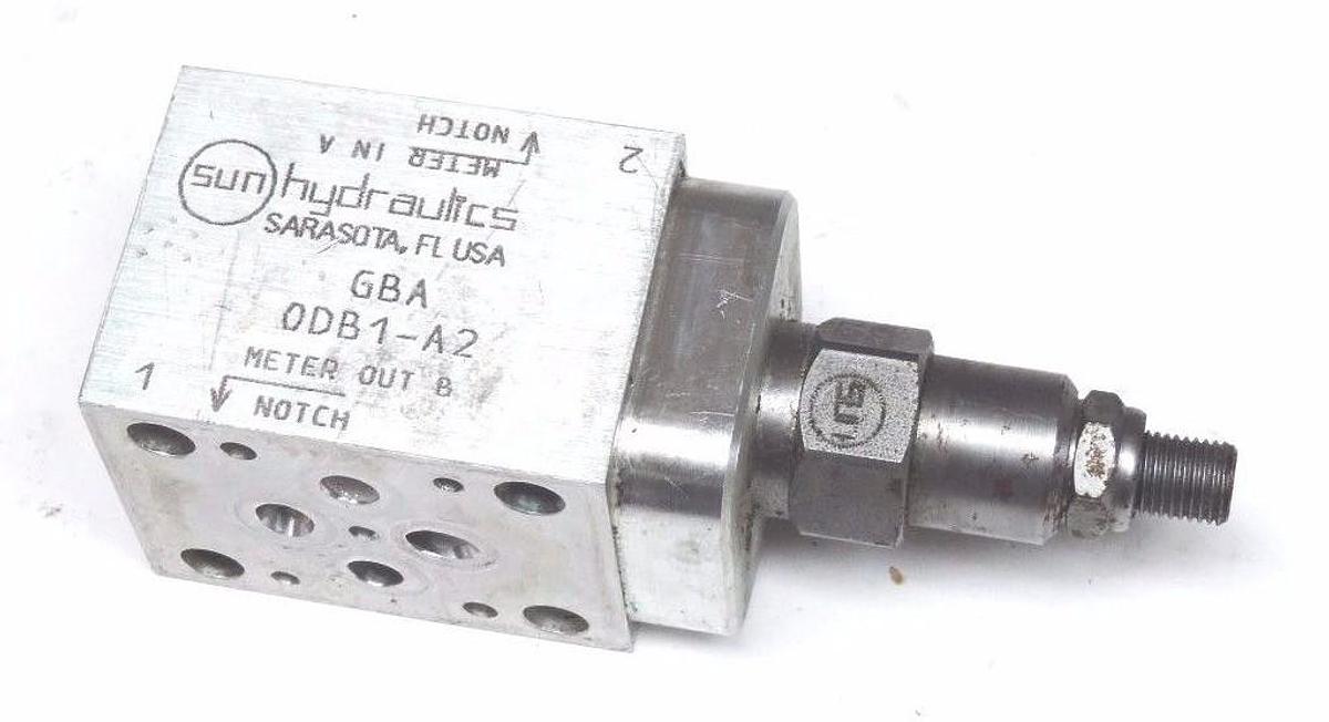 Used SUN HYDRAULICS GBA HYDRAULIC FLOW CONTROL MANIFOLD 0DB1-A2