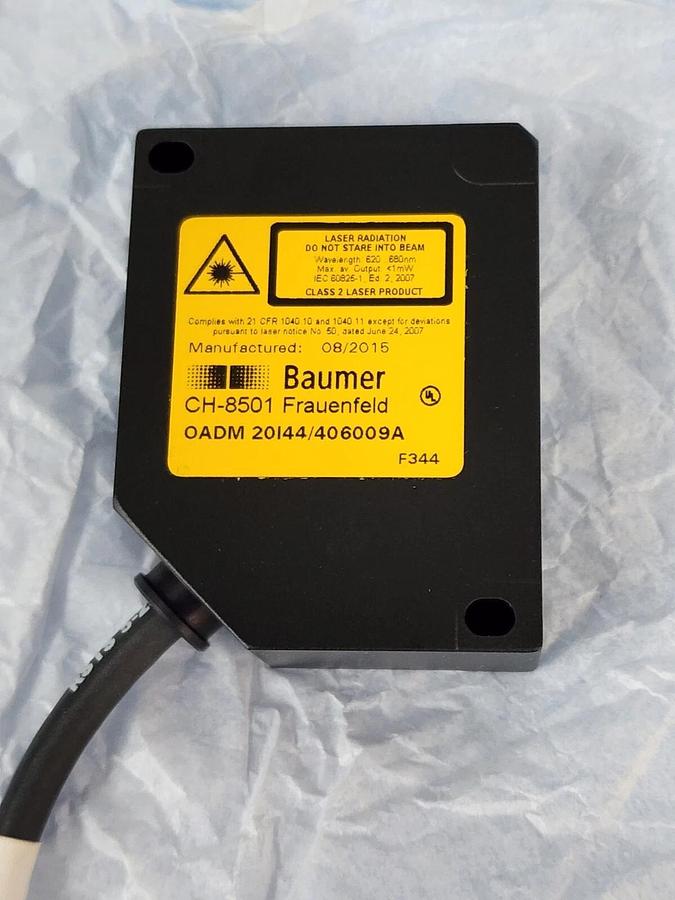 Used NIB BAUMER ELECTRIC OADM 20I44/406009A THICKNESS LASER SENSOR