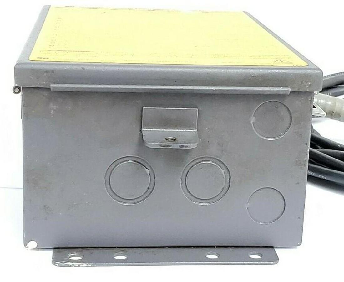Used STI 43268-04 CONTROLLER LIGHT CURTAIN BEAM SPACING 4300B MODEL: MS4316B