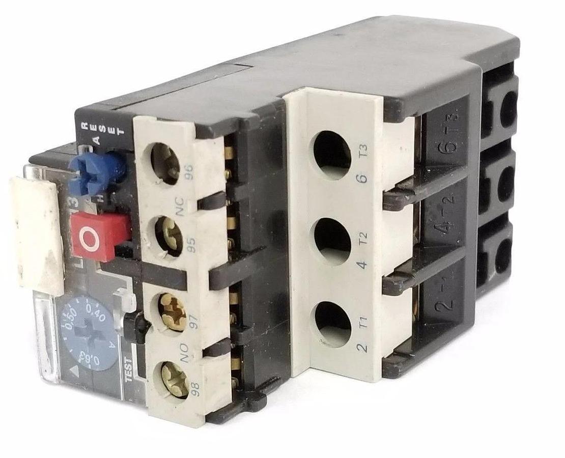 Used TELEMECANIQUE LR2-D1304 OVERLOAD RELAY BIMETALLIC 0.4-0.63AMP, 3P, 600VAC