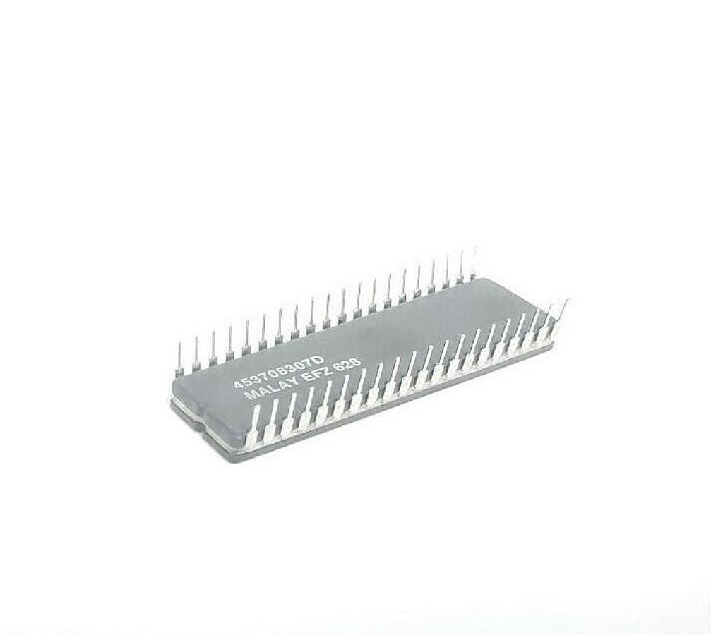 Used LOT OF 17 NEW INTEL D8032AH MICROCOMPUTER IC L6280949 8-BIT HMOS CDIP40