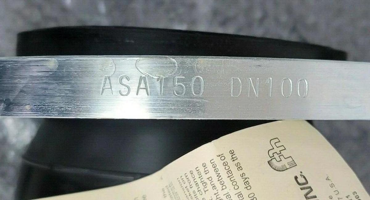 NEW FLEX HOSE CO. 4'' I.D.NNS EXPANSION JOINT NNS 1.D.NNS