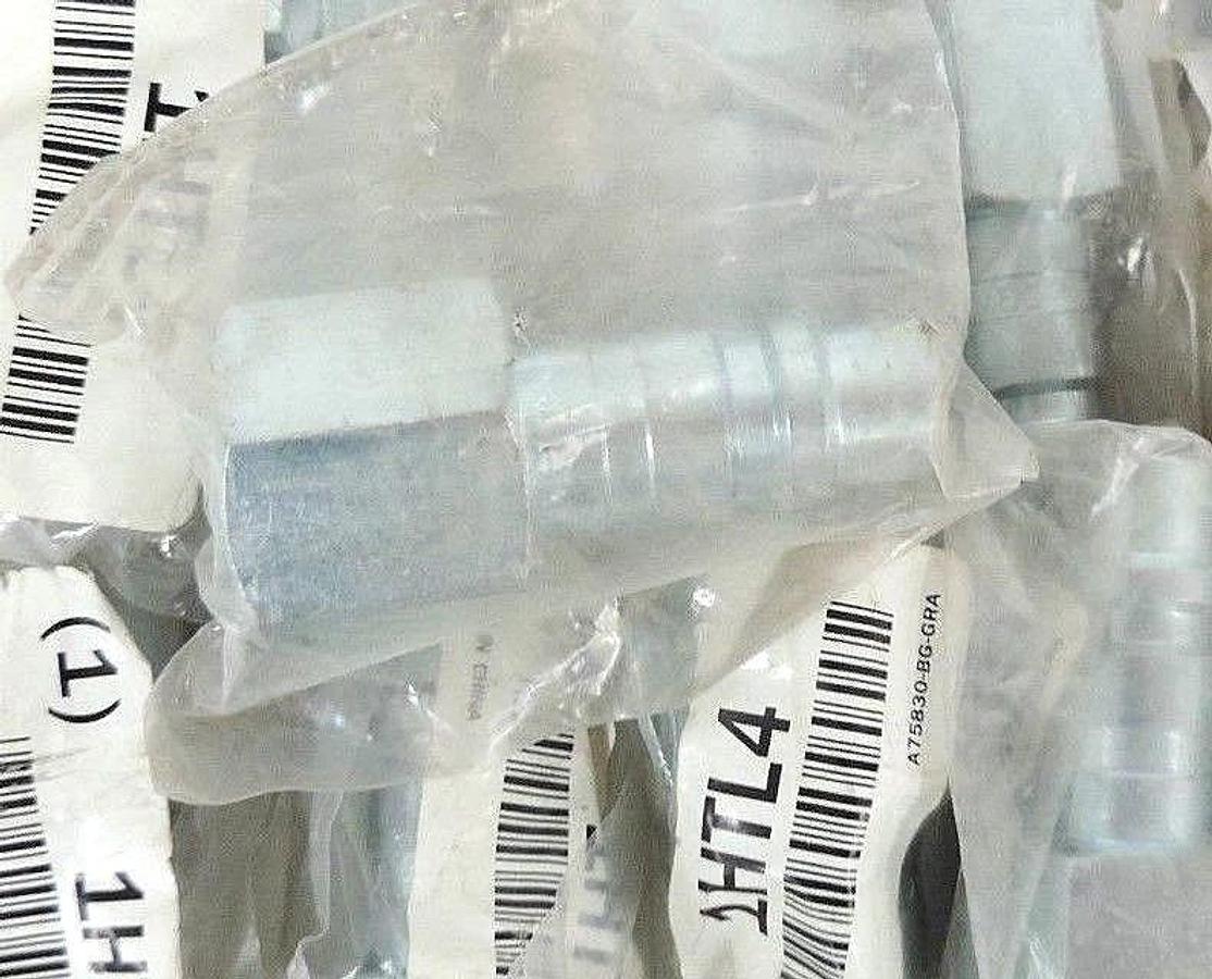 Used LOT OF 17 NEW LEGACY 1HTL4 INDUSTRIAL QUICK COUPLER PLUG A75830-BG-GRA