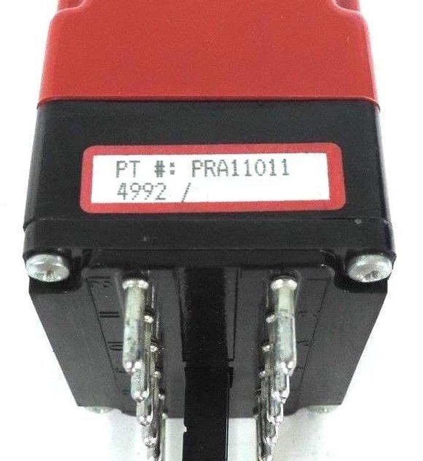 Used RED LION CONTROLS PRA1-1011 CONVERTER FREQUENCY TO ANALOG W/ CONN. BASE PRA11011