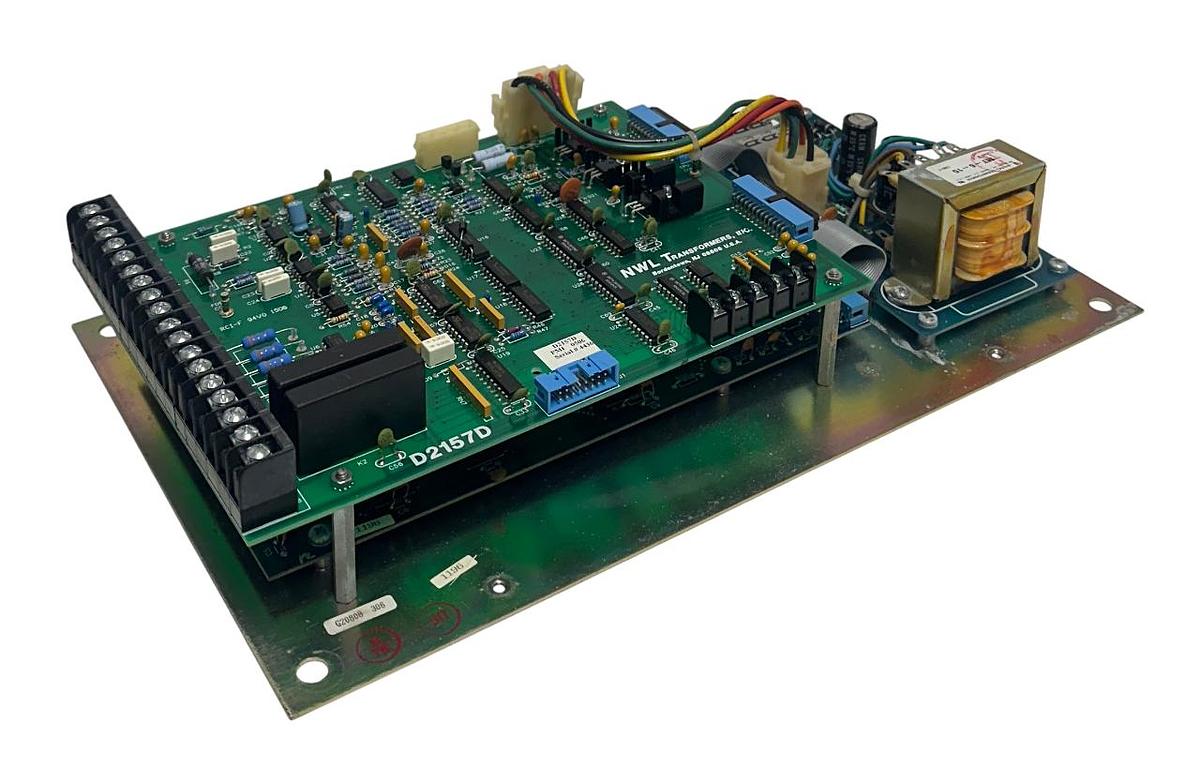 Used NWL TRANSFORMERS INC G20808 / D2157D / D20136 / D2800D VOLTAGE CONTROLLER USNP