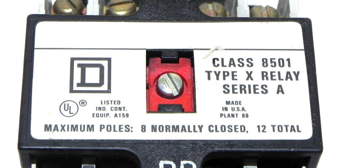 Used SQUARE D 8501-X040 CONTROL RELAY 8501X040 W/ 9998X44 COIL