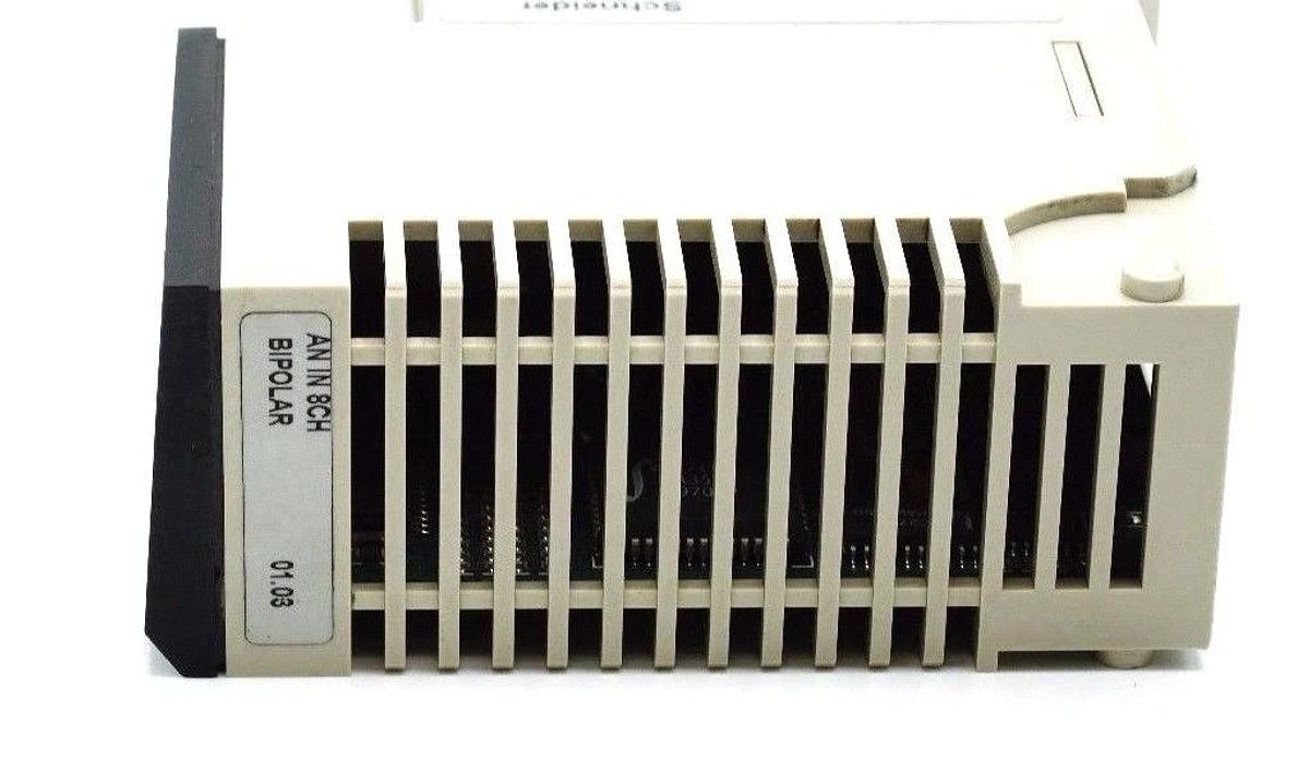 Used SCHNEIDER MODICON 140AVI03000 TSX QUANTUM ANALOG INPUT 043502753 140-AVI-030-00