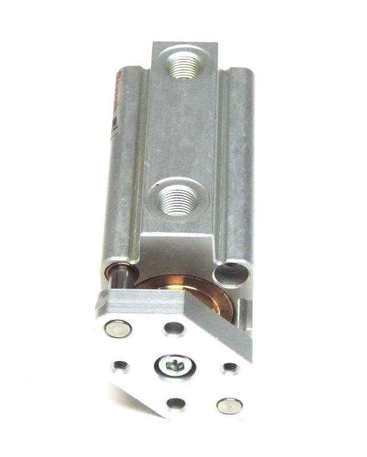 NEW REXROTH 0 822 010 835 DOUBLE ACTING CYLINDER 10BAR, 0822010835