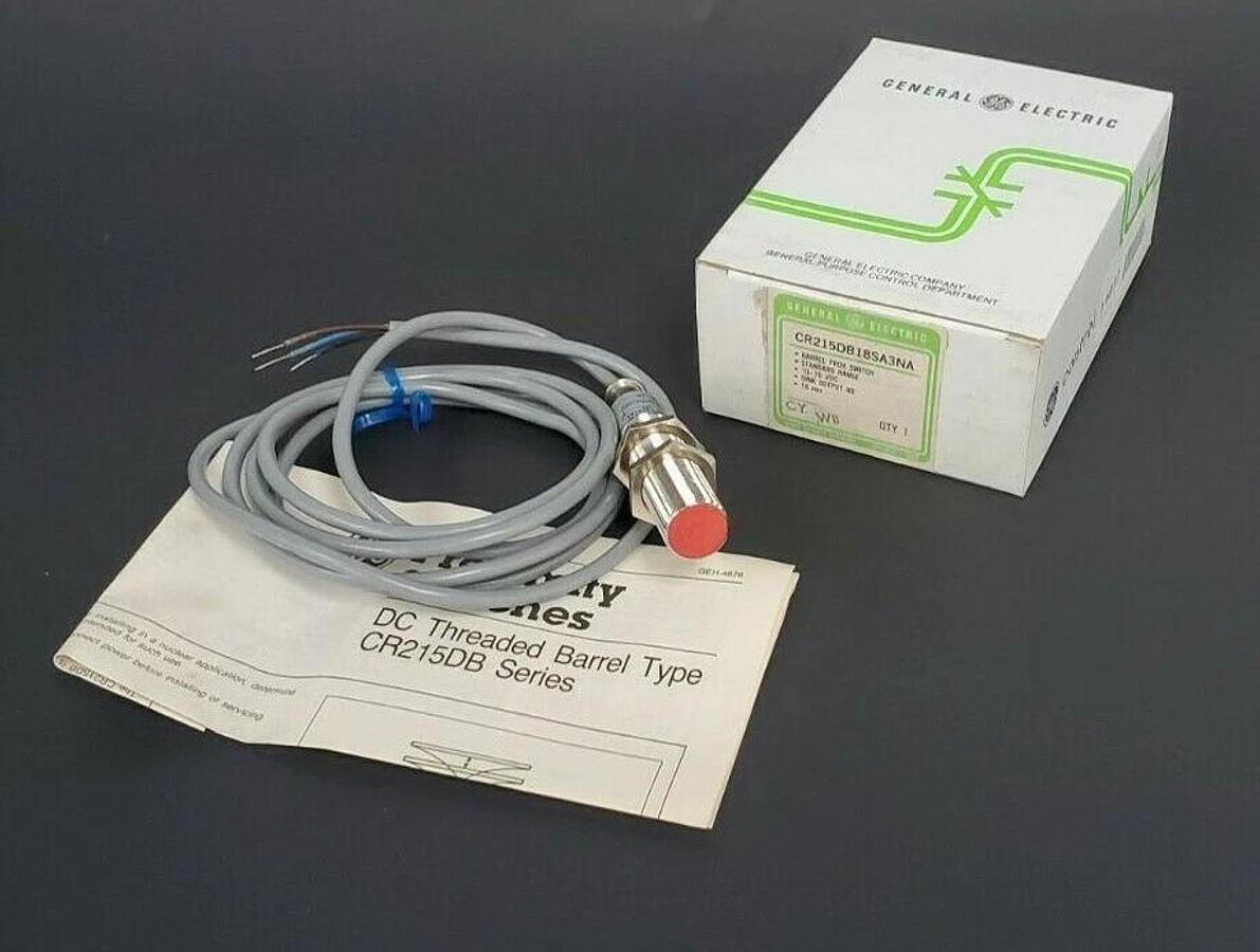 Used NIB GENERAL ELECTRIC CR215DB18SA3NA BARREL PROX SWITCH 10-30 VDC 18MM