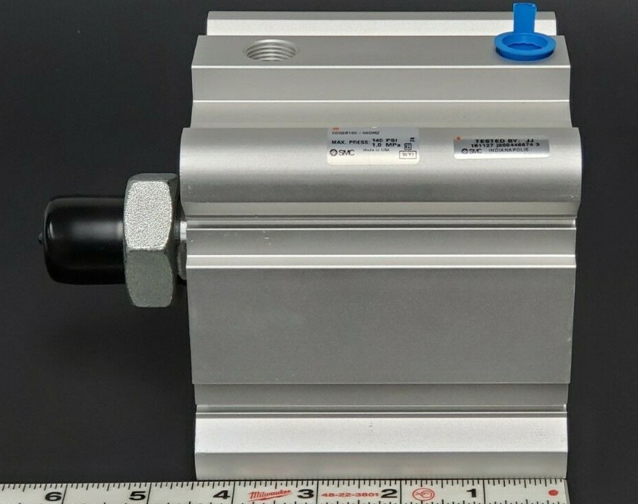 Used NEW SMC CDQ2B100-50DMZ COMPACT CYLINDER CDQ2B10050DMZ, 145PSI 1.0MPa