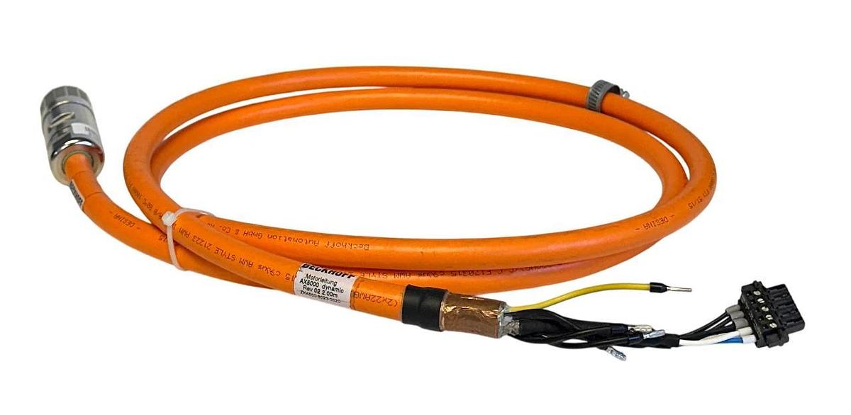 Used BECKHOFF ZK4500-8023-0020 / ZK450080230020 MOTOR CABLE AX5000 SPEEDTEC 2M USNP *