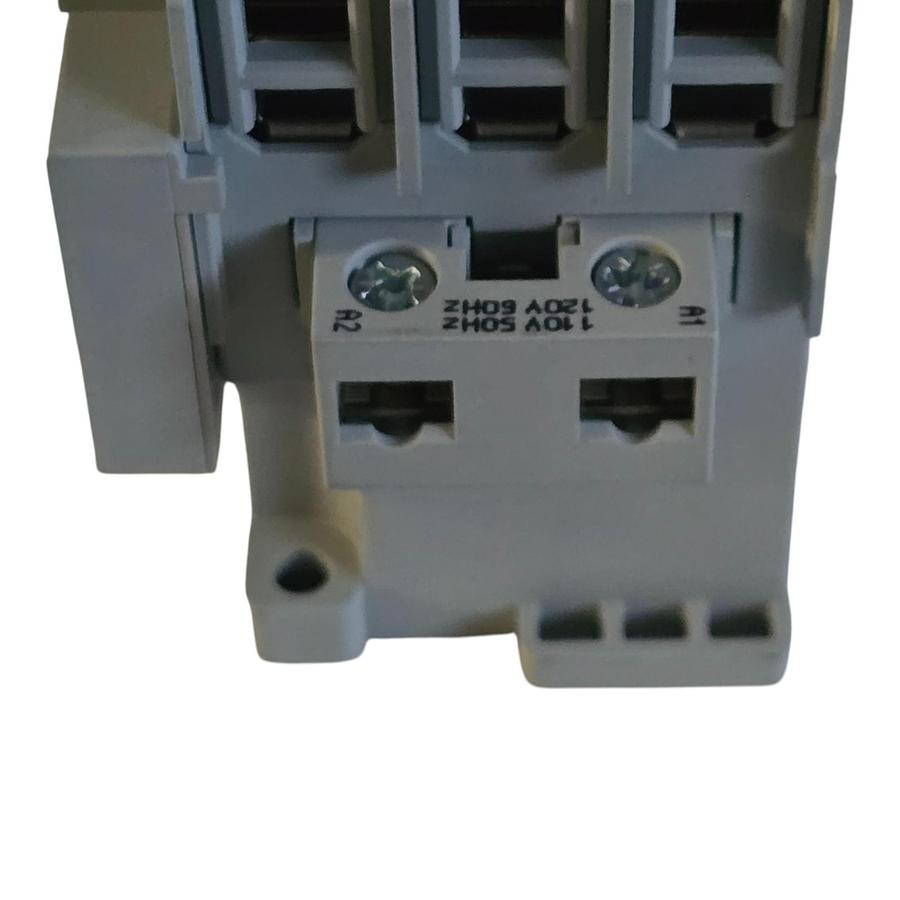 Used Allen Bradley 100-C37D10 /C 100-C IEC Contactor 3-P 37A 110/120VAC 1NO Aux Cont