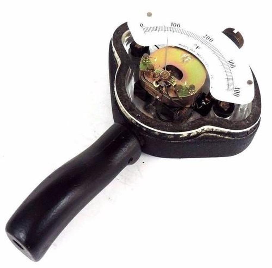 Used PYRO 269 PYROMETER NO. 64-522 MODEL 42 ARM 304 THERMOC 64522