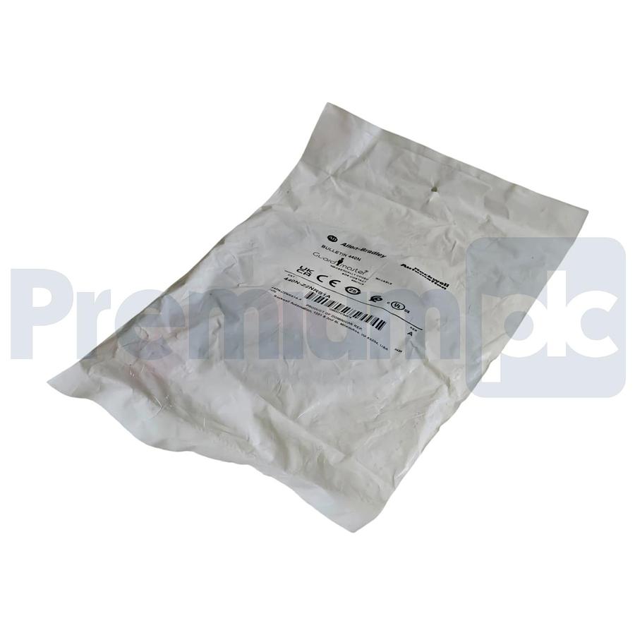 Used ALLEN BRADLEY 440N-Z2NRS1A /A Guardmaster NON-CONTACT SWITCH 440NZ2NRS1A NSFS