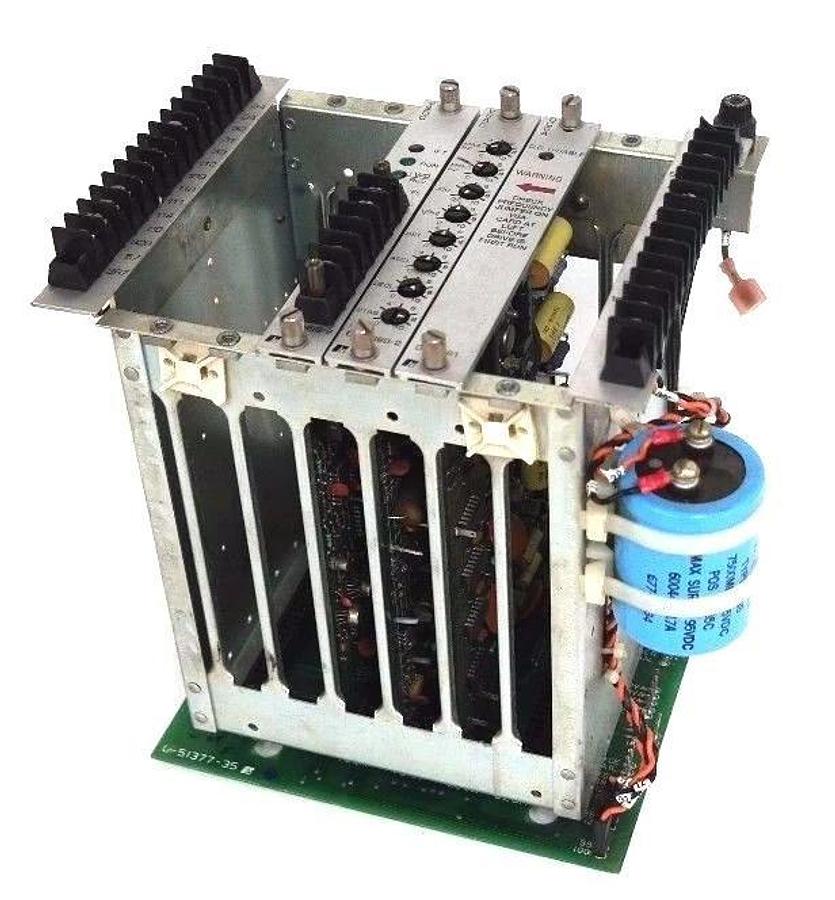 Used RELIANCE ELECTRIC 608804005R, 5 SLOT CHASSIS RACK ASSEMBLY W/ VSDC, VSAC, DCGA