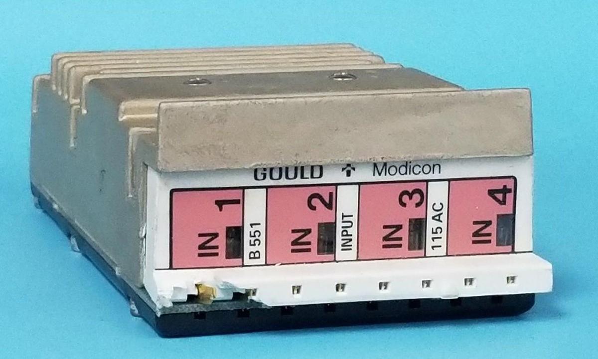 Used GOULD MODICON AS-B551-000 INPUT MODULE 115VAC B551