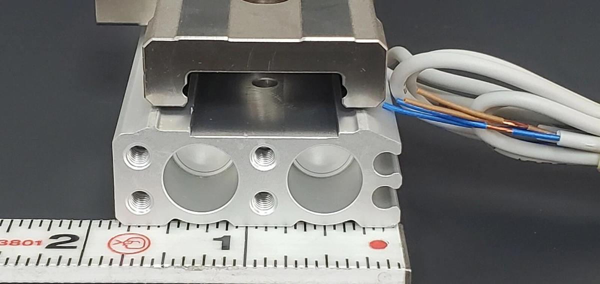 Used NEW SMC MXQ12L-75BS-M9B CYLINDER SLIDE TABLE MXQ12L75BSM9B, 0.15~0.7 MPa