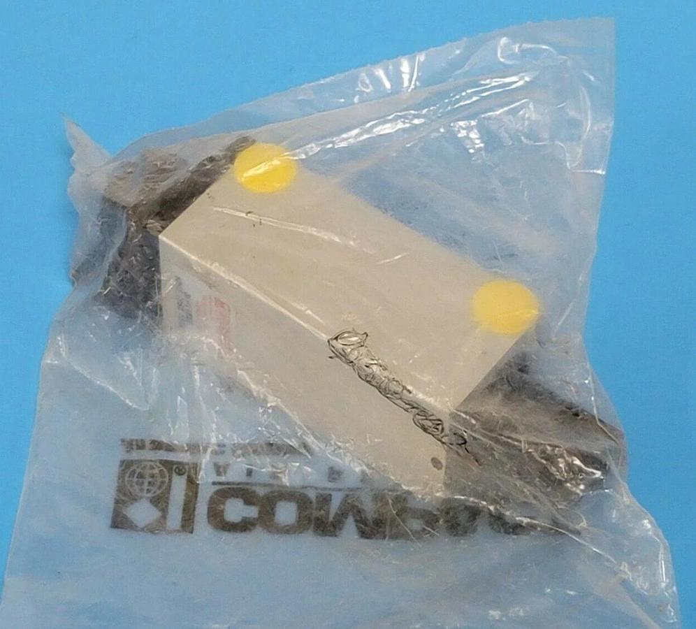 Used NEW COMPACT AIR PRODUCTS SFH118X2 CYLINDER SRCE CBSS 12/00
