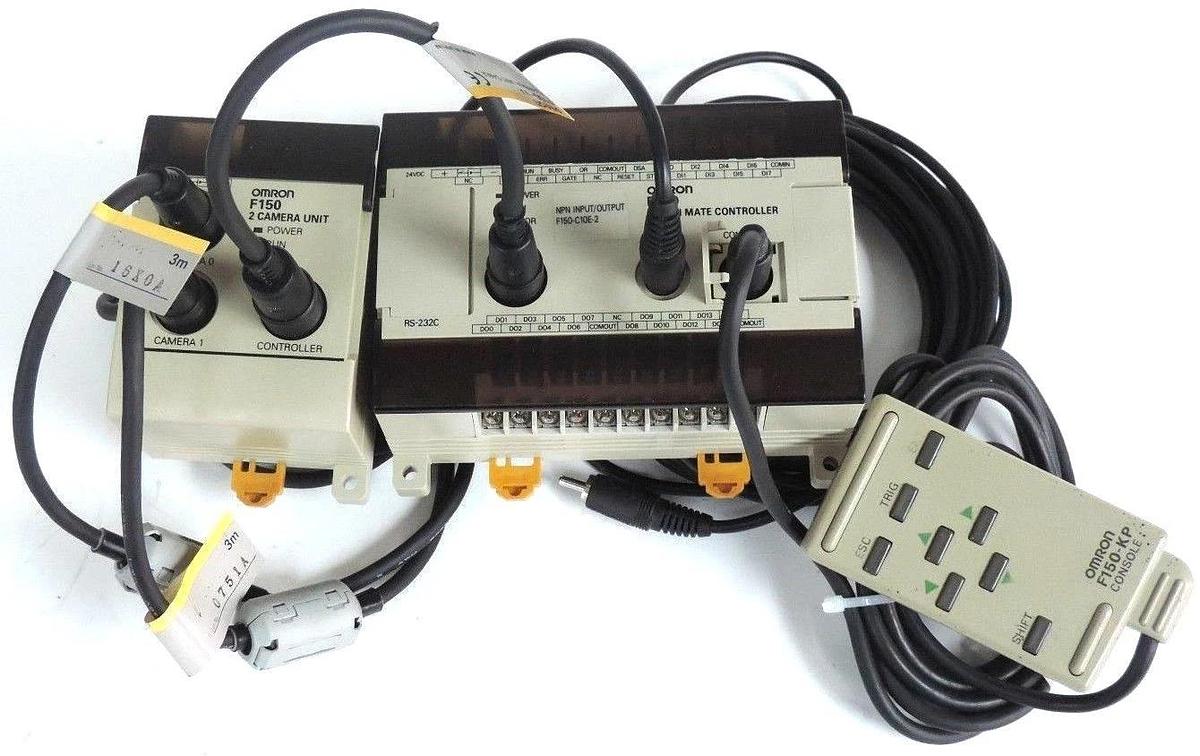 Used OMRON F150-C10E-2 VISION MATE CONTROLLER W/ F150-A20 2 CAMERA UNIT & KEYPAD