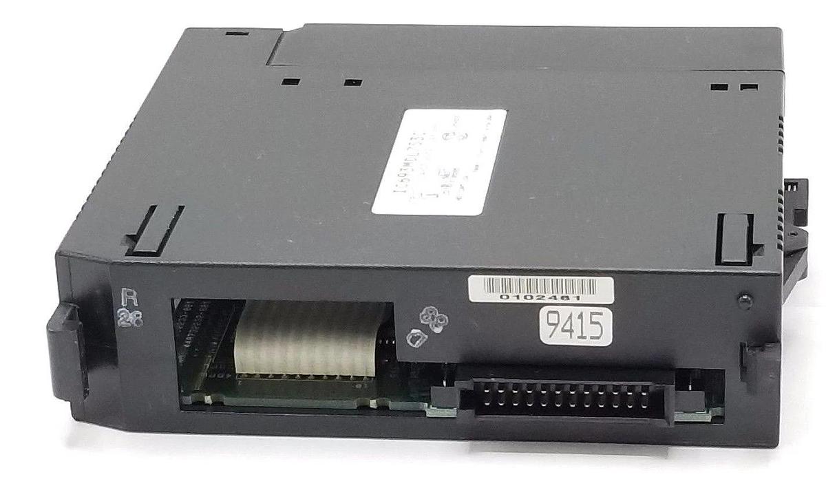 Used GE FANUC IC693MDL753C OUTPUT MODULE 12/24 VDC, 0.5A, 32 PT POS