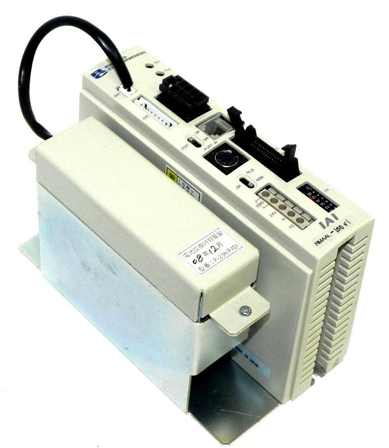Used IAI ROBO CYLINDER RCP-C-RMA-A ACTUATOR CONTROLLER RMAAL-100 V1 W/ BATTERY PACK