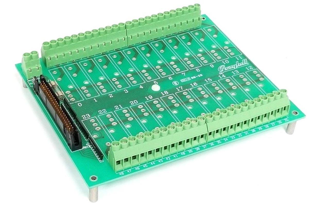 Used GRAYHILL 70GRCQ24 I/O RELAY MOUNTING BOARD 70AD3362 REV. C