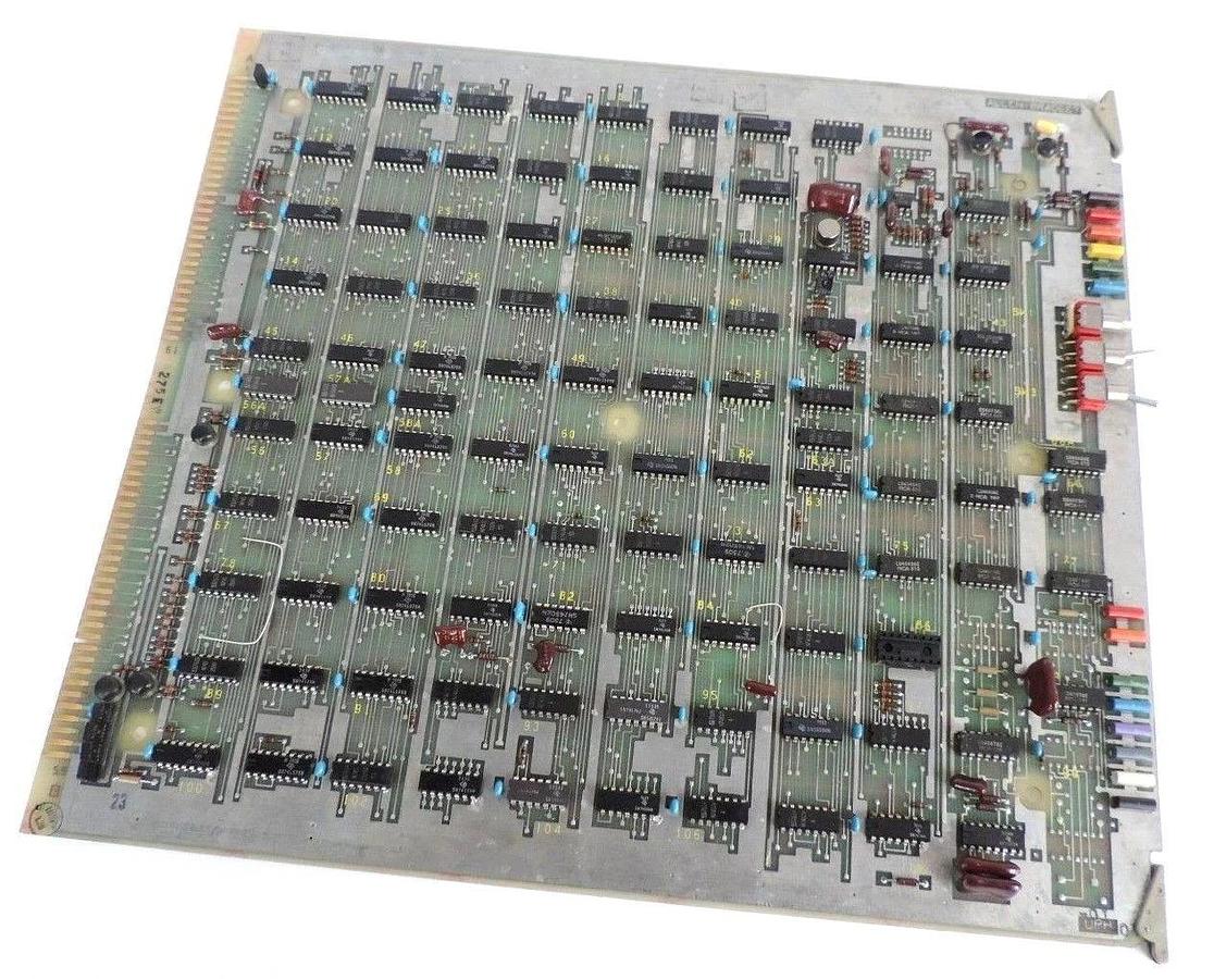 Used ALLEN BRADLEY 634487 INTERFACE MEMORY MODULE ENG - 2