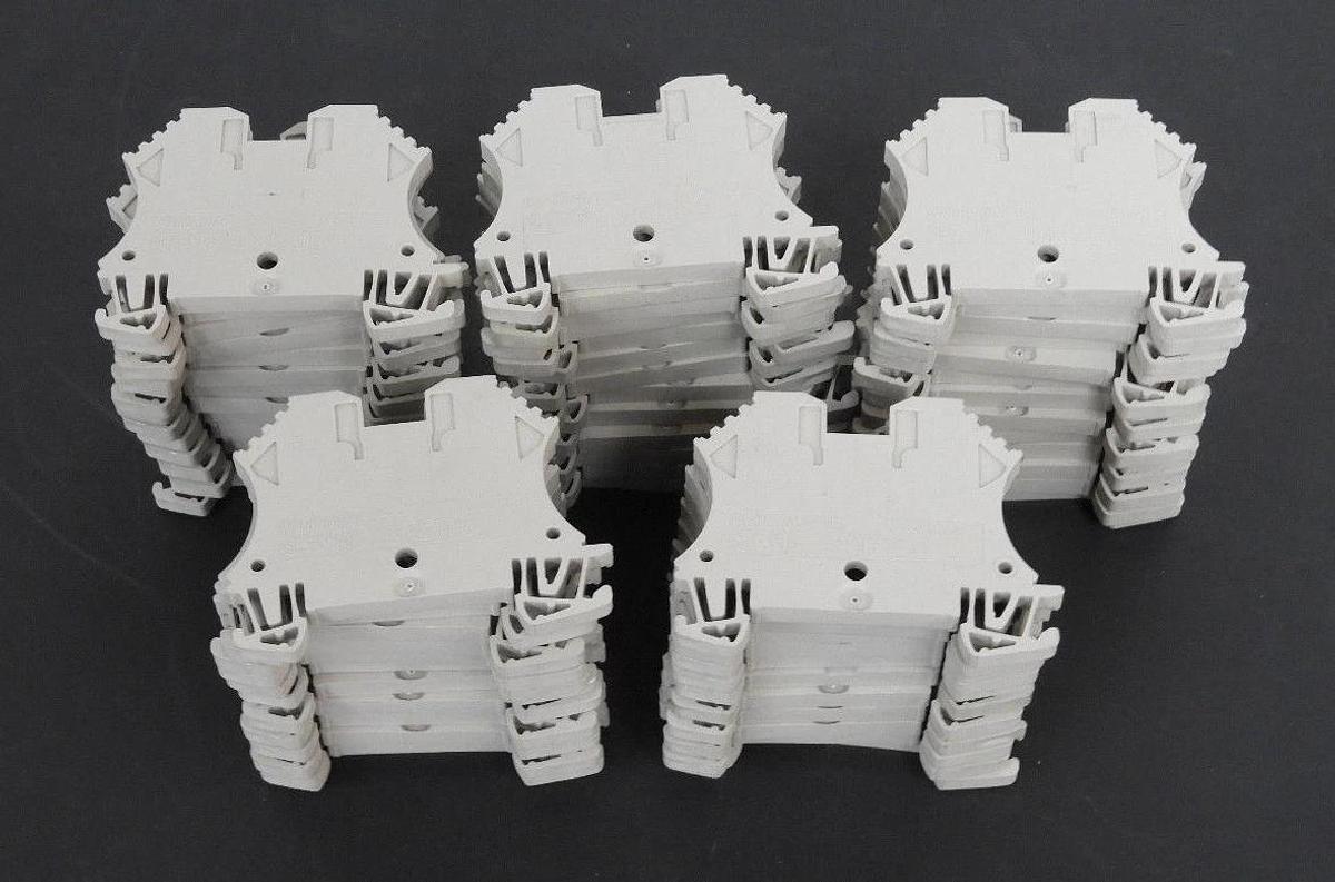 Used LOT OF 63 WEIDMULLER WDU 2.5 TERMINAL BLOCKS