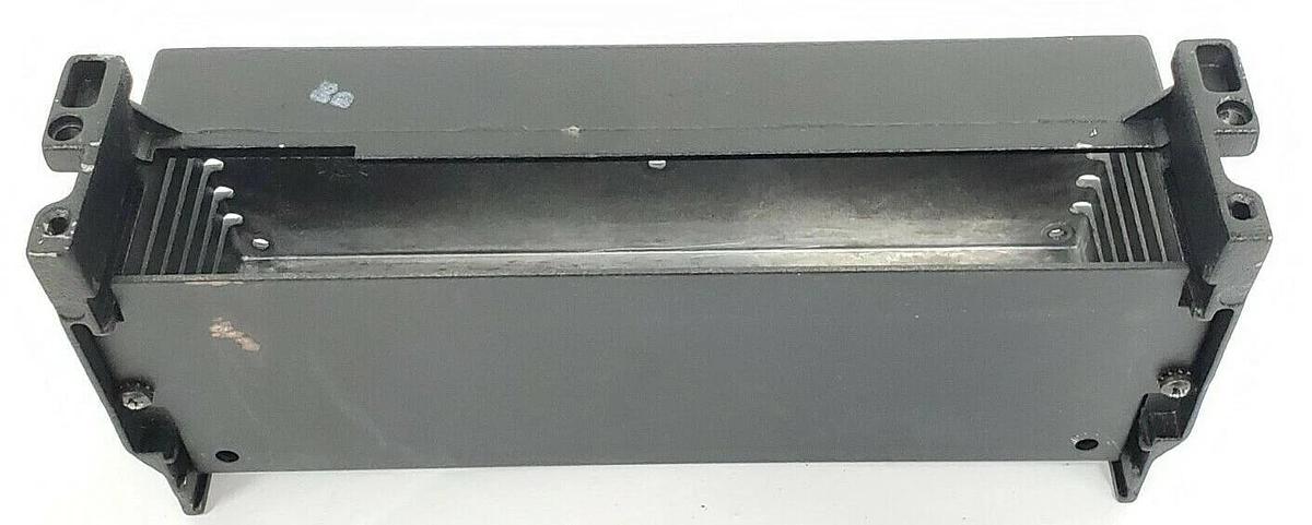 Used GE FANUC IC660EBD025U ELECT. MODULE HOUSING 44A729784-027R02