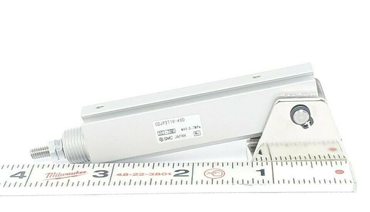 Used NEW SMC CDJP2T10-40D PIN CYLINDER DOUBLE ACTING SGL ROD CDJP2T1040D
