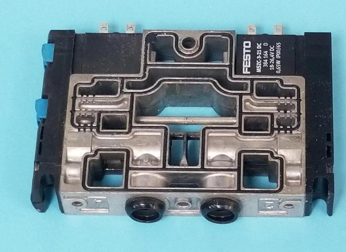 Used LOT OF 3 FESTO ELECTRIC 176-067 SOLENOID VALVES N502 , 384-164 18-26, 4VDC