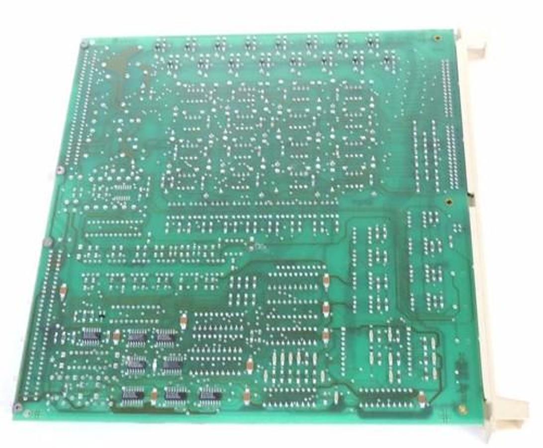 Used ABB YB 560 103-BD/1 I/O MODULE DSQC 223 MEMORY BOARD YB560103BD1 REV. 004