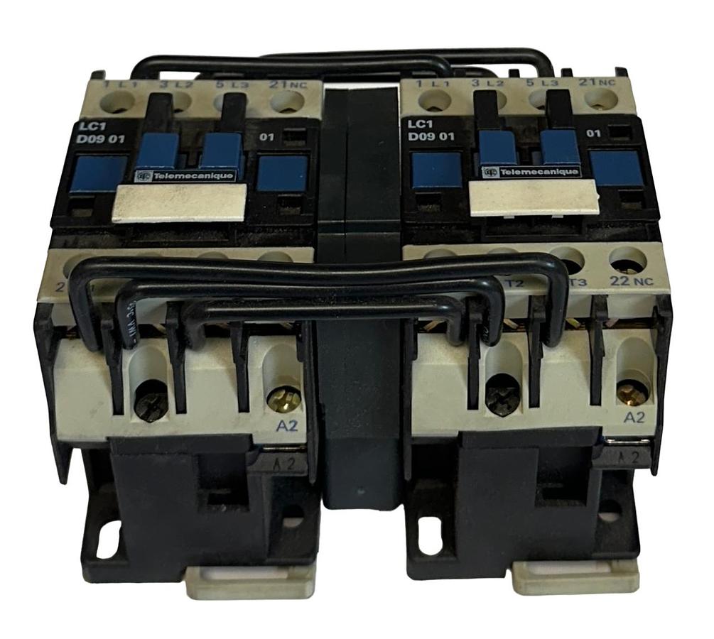 Used TELEMECANIQUE LC2-D0901B7 / LC2D0901B7 REVERSING CONTACTOR 24V 4kW/5HP NSMP