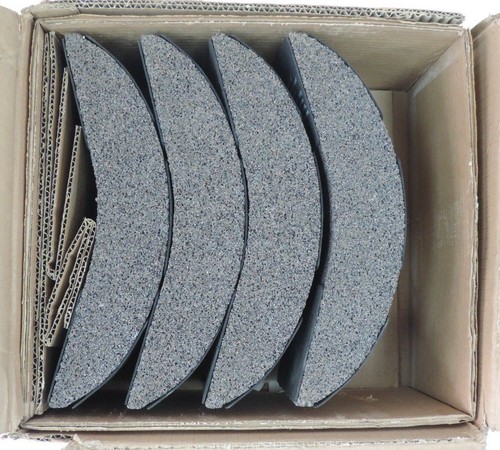 Used BOX OF 4 NEW NORTON 11-1/4" X 2-1/8" X 6" GRINDING SEGMENTS 32TA30-3G13VSP, 332