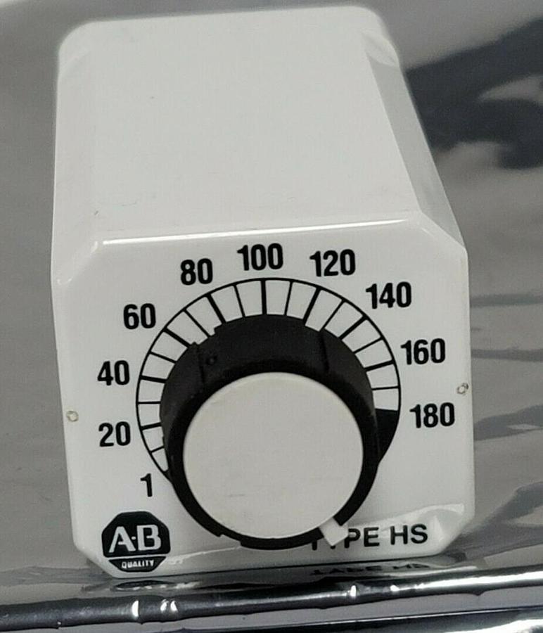 Used ALLEN BRADLEY 700-HS22BA1 SER. A TIME DELAY RELAY 120VAC