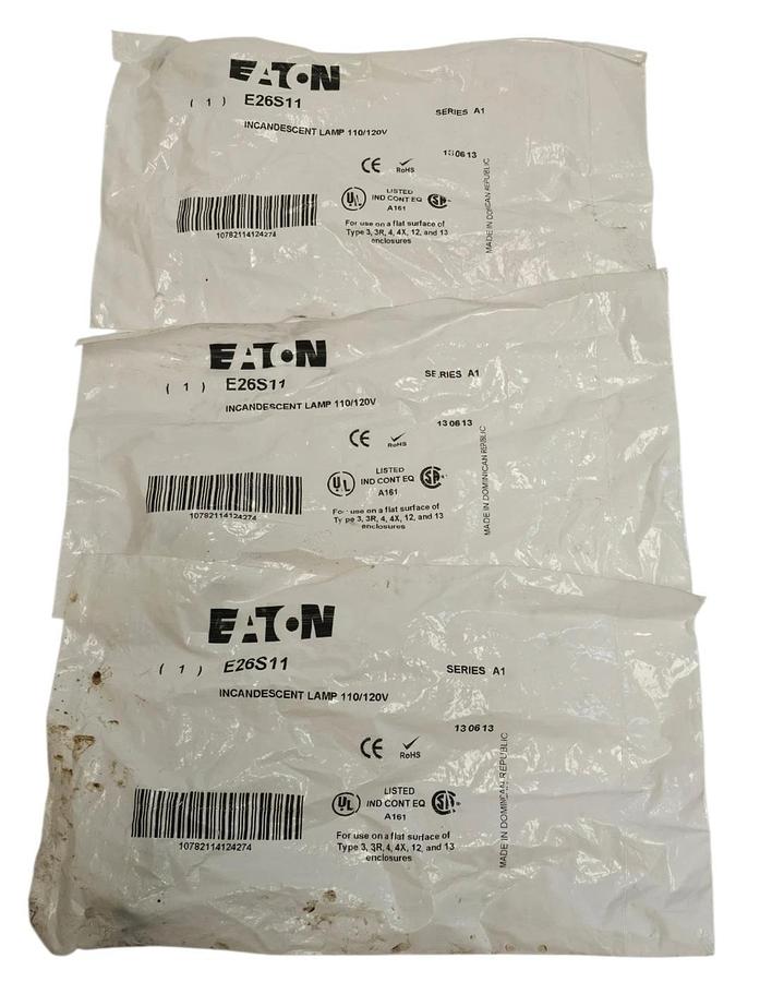 Used LOT OF 3 NEW EATON E26S11 INCANDESCENT LAMPS 110/120V SERIES A1