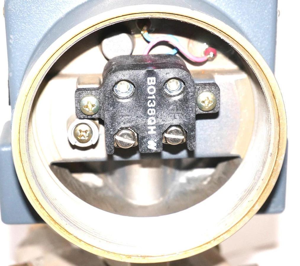 NEW FOXBORO 823DP-I3S1NH2 TRANSMITTER REF. 90F15609-11A2 ORIGIN 2A9022