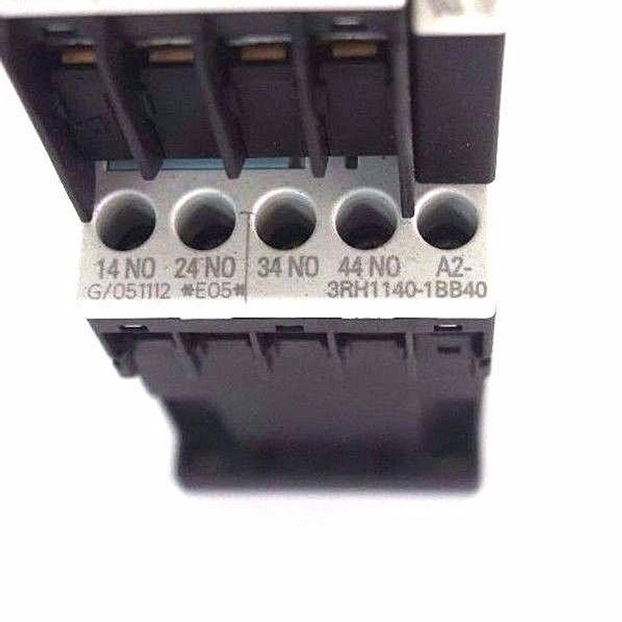 Used SIEMENS 3RH1140-1BB40 CONTACTOR W/ 3RH1911-1FA40 AND W/ 3RT1916-1EH00