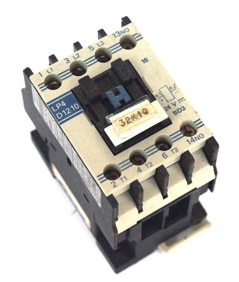 Used TELEMECANIQUE LP4-D1210-BD3 CONTACTOR 24V, LP4D1210BD3