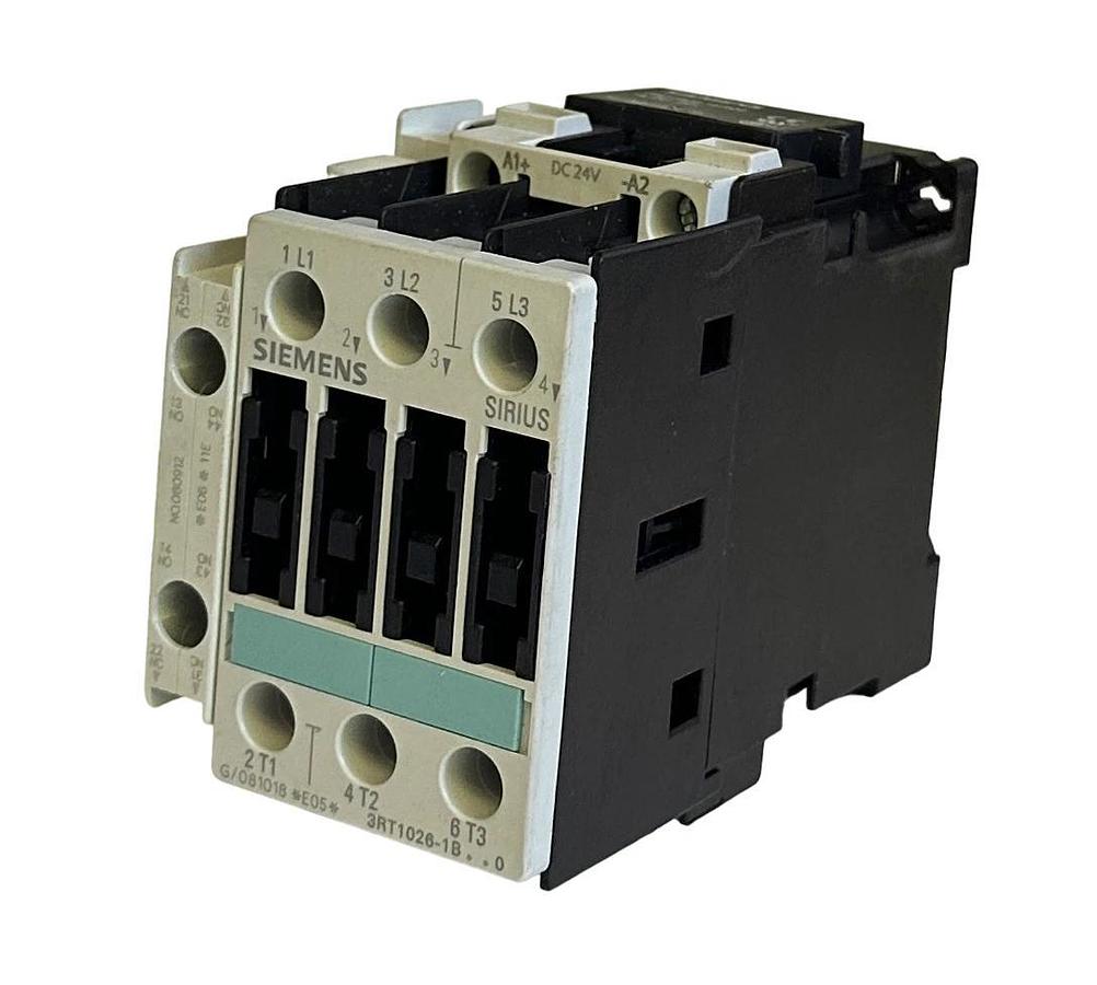 Used SIEMENS 3RT1026-1BB40 / 3RT10261BB40 SIRIUS CONTACTOR 3-POLE 24VDC 3RH1921-1DA11