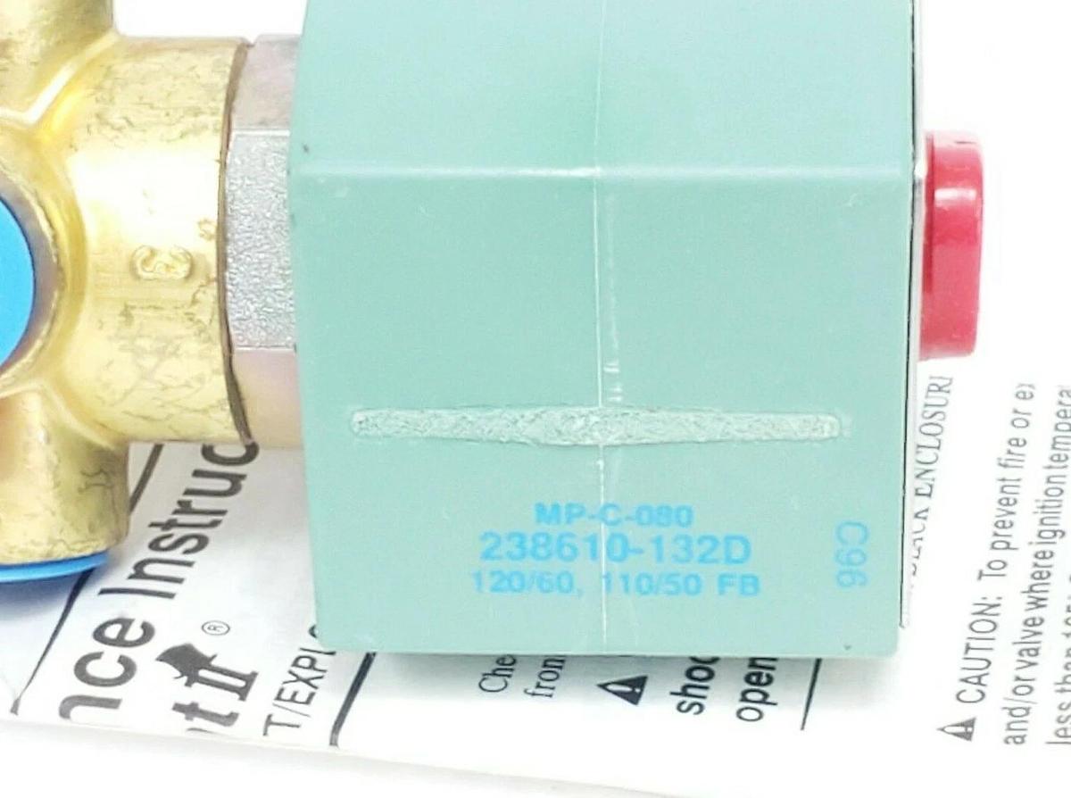 (2) NIB ASCO 8320G174 SOLENOID VALVES 120/60 - 110/50, 1/4 PIPE, 17.1 WATTS