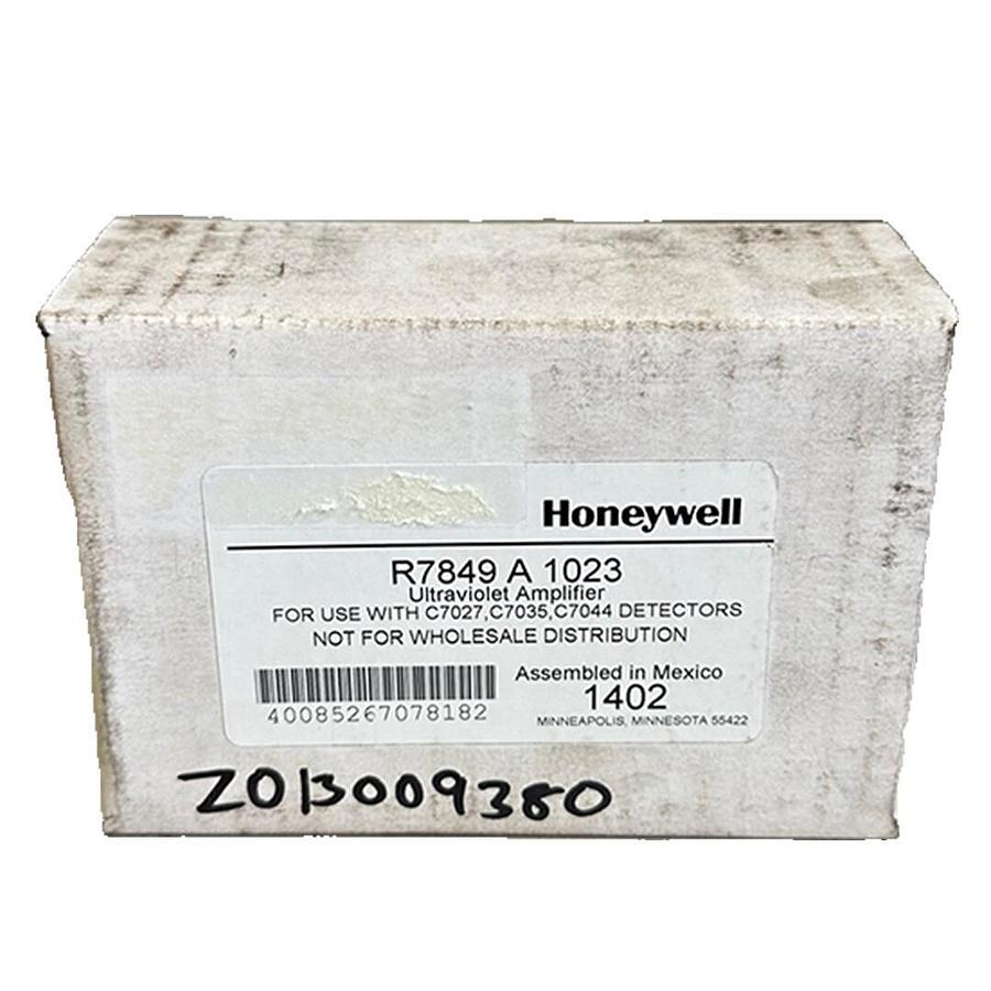 Used NEW HONEYWELL R7849 A 1023 / R7849A1023 ULTRAVIOLET AMPLIFIER FOR DETECTOR