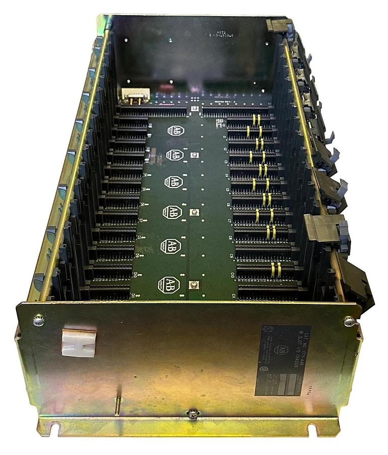 Used ALLEN BRADLEY 1771-A4B /A PLC-5 16 SLOT I/O MODULE CHASSIS 1771A4B